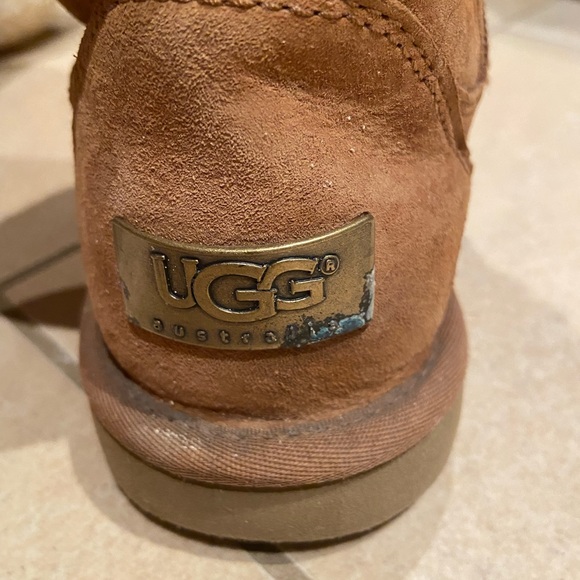 UGG Boots - Picture 5 of 9